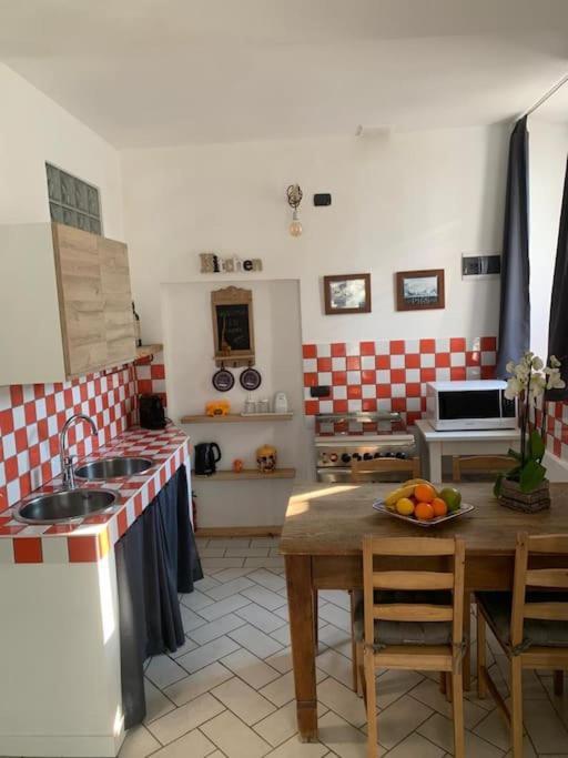 In Piazzetta - Cernobbio Villa Bagian luar foto